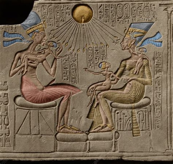 Akhenaten And Nefertiti