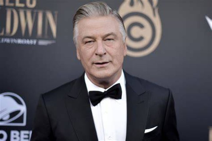alec baldwin net worth
