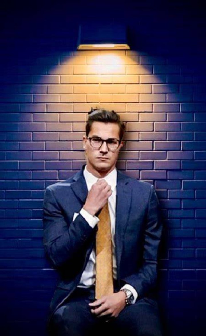 Alex Wollet Biography