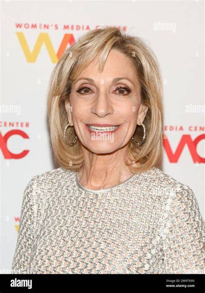 Andrea is a journalist