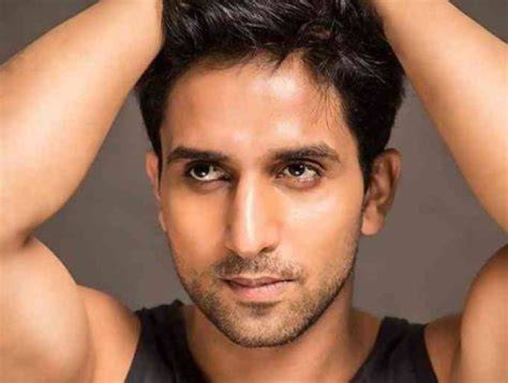 Arslan Goni net worth