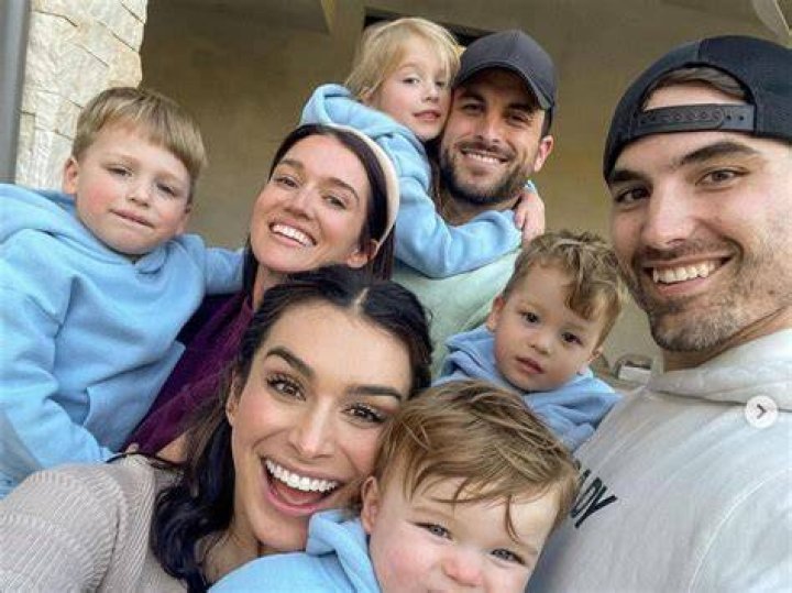 Ashley Bachelor Kids, Affairs & Personal Life