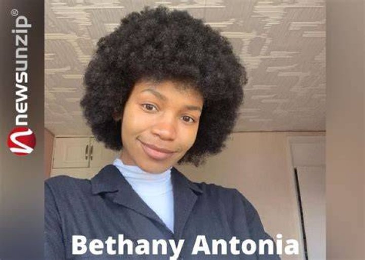 Bethany Antonia Age, Birthday & Zodiac Sign
