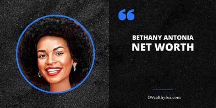 Bethany Antonia Biography, Wikipedia (Early Life & Education)