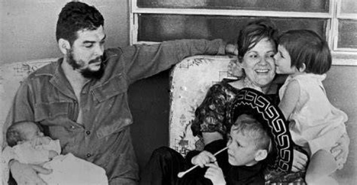 Camilo Guevara wife and daughter