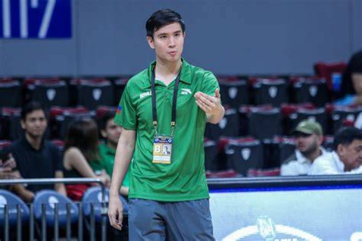 Charles Tiu Blazers as a host