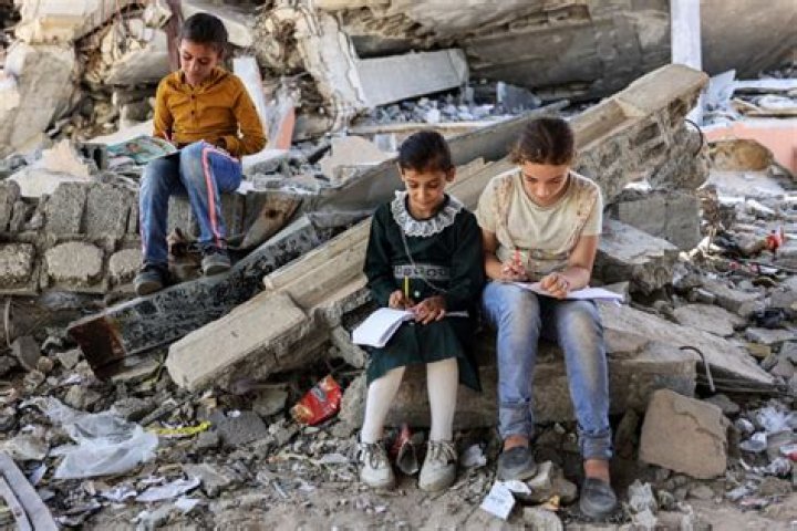Children in Gaza Ruins
