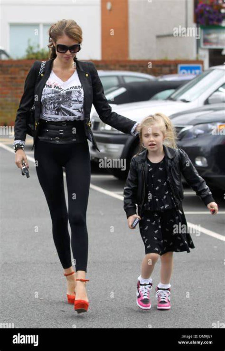Chloe Sims with her daughter Madison Sims