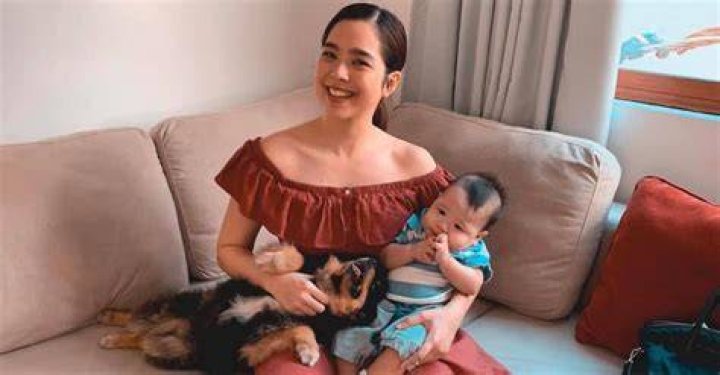 Clara Magalona is a dog lover