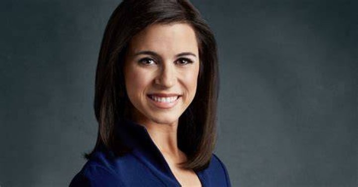 CNBC Leading Lady Leslie Picker’s Pregnancy Rumors Stem From Her Recent Appearance