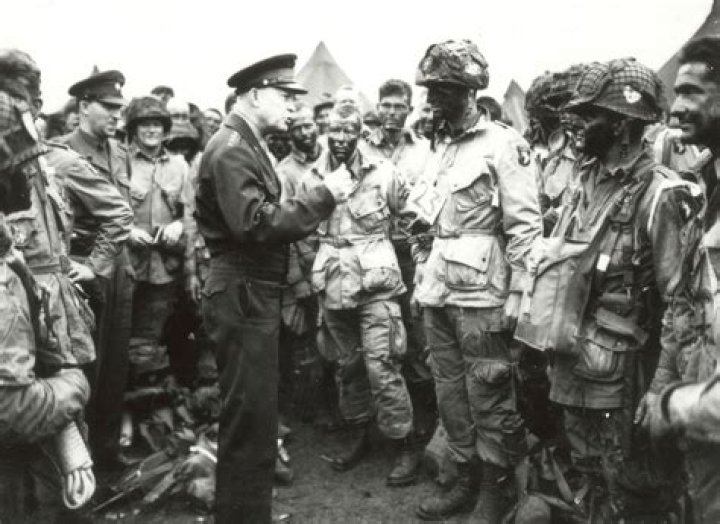 D-Day Picture Of Paratroopers