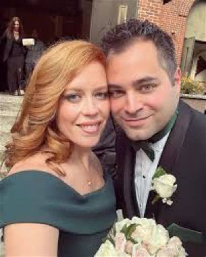 Debby Constantino Biography, Age, Height, Husband, Net Worth, Family