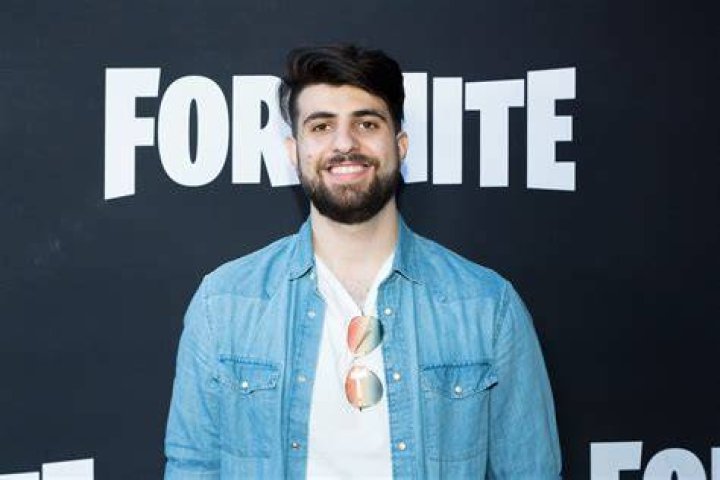 DeerNadia Net Worth 2024: Updated Wealth Of The Streamer