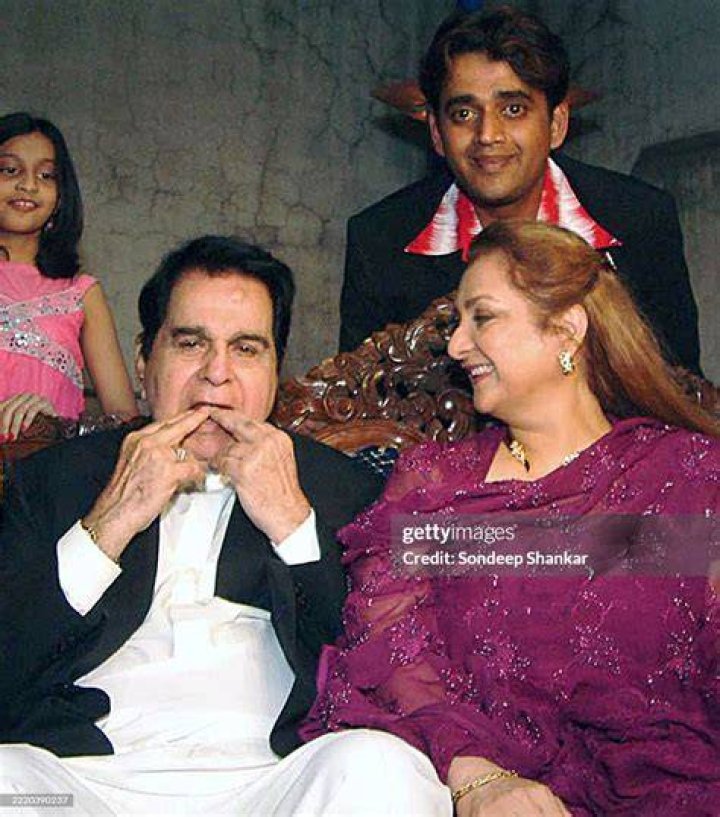 Dilip Kumar with his wife Saira Banu