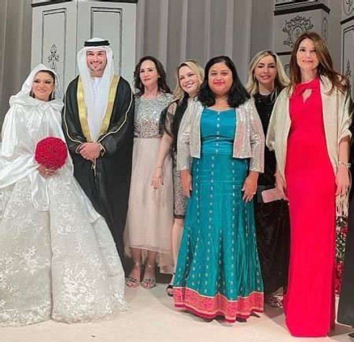 Ebraheem Al Samadi wife holding Forever Rose Bouque