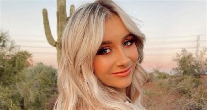 Elliana Walmsley height