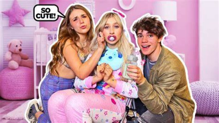 Elliana Walmsley Youtube channel