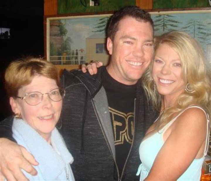 Erin Plummer with her parents and husband