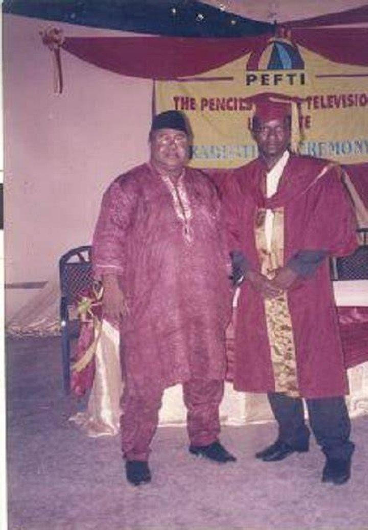 Femi Ogunrombi bio