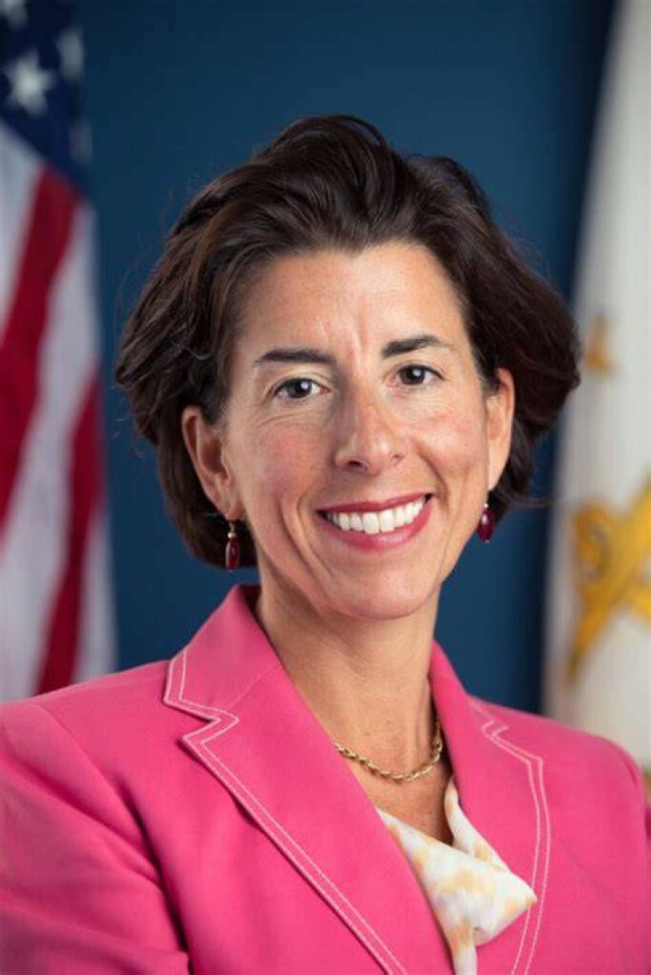 Gina Raimondo Biography, Age, Height, Husband, Net Worth, Family