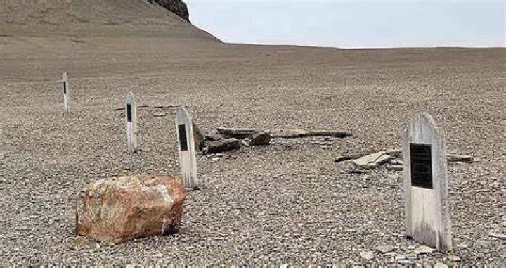 Graves From The Franklin Expedition