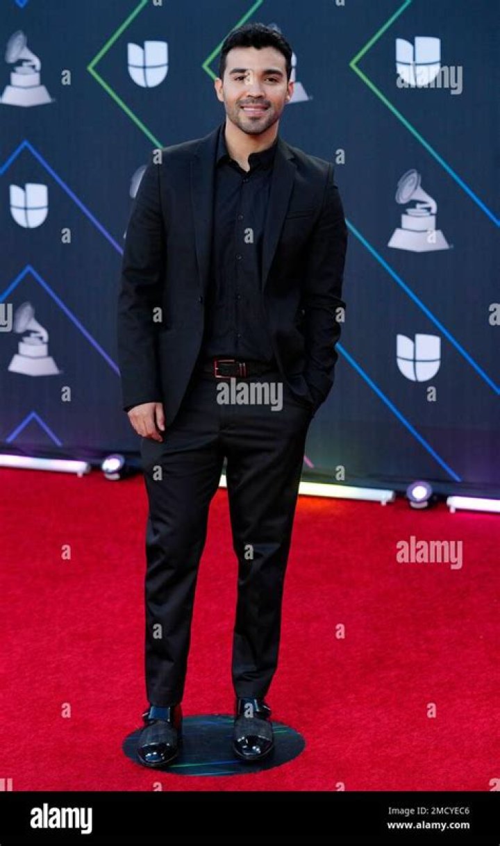 Gussy Lau won Latin Grammy