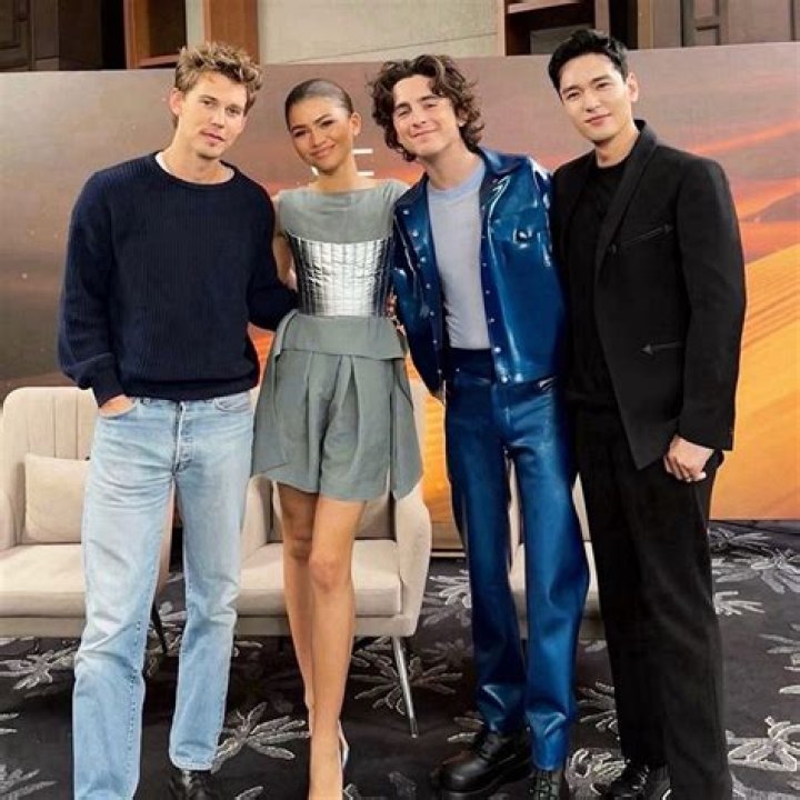 How tall is Austin Butler