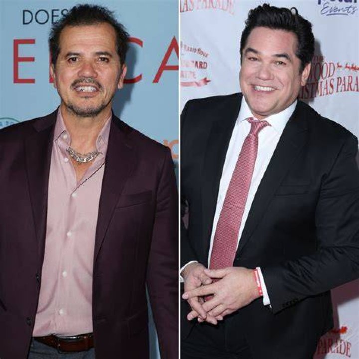 How tall is Dean Cain