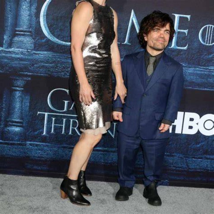 How tall is Peter Dinklage
