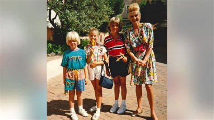 Ivana Nedvědov&aacute; and her son Pavel Nedvěd Jr