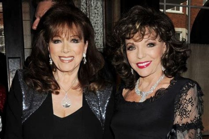 Jessie Collins with her sister Kelly