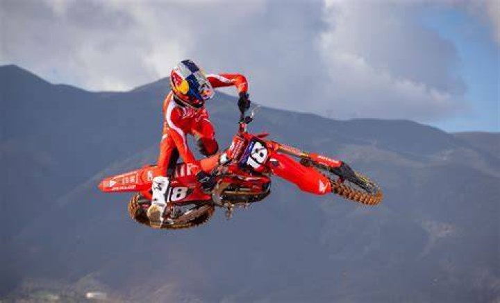 Jett Lawrence cool