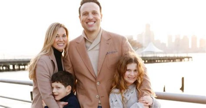Jordan Schultz ESPN: Wife, Age, Wiki, Family, Bio, Salary