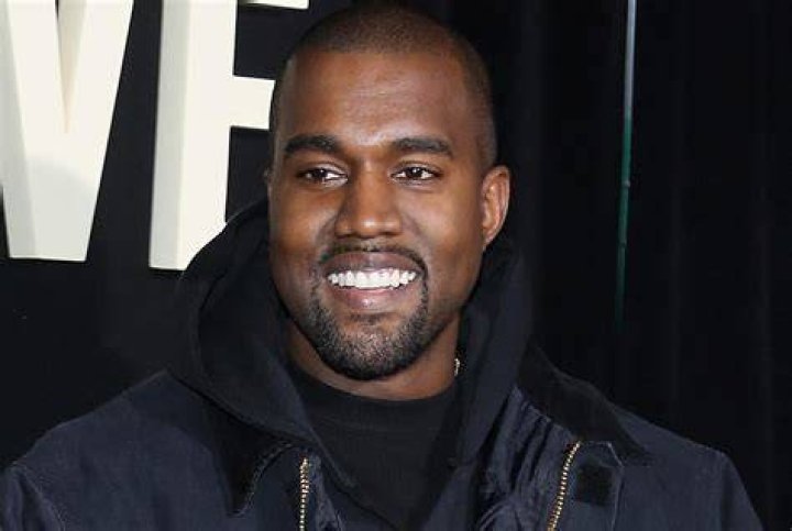 Kanye West Updates “Wolves” Featuring Vic Mensa & Sia