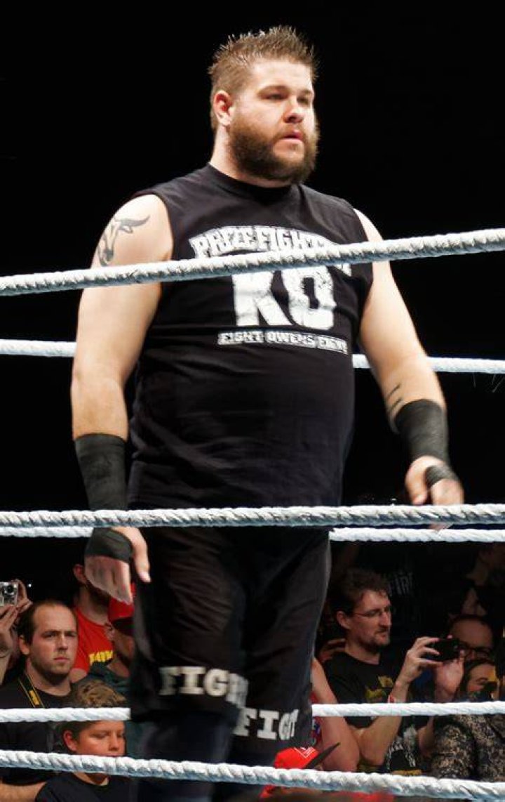 Kevin Owens in April 2016