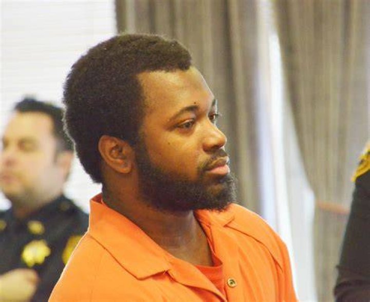 Killer Who Smiled During Sentence!