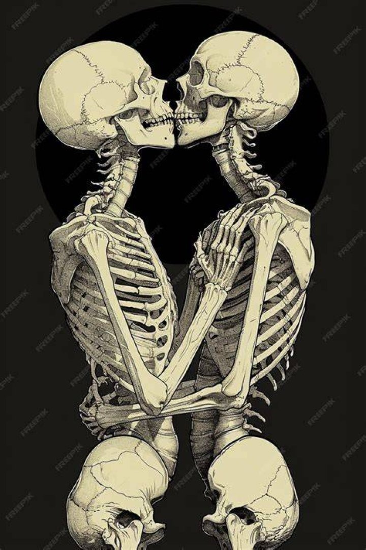 Kissing skeletons known as Hasanlu Lovers