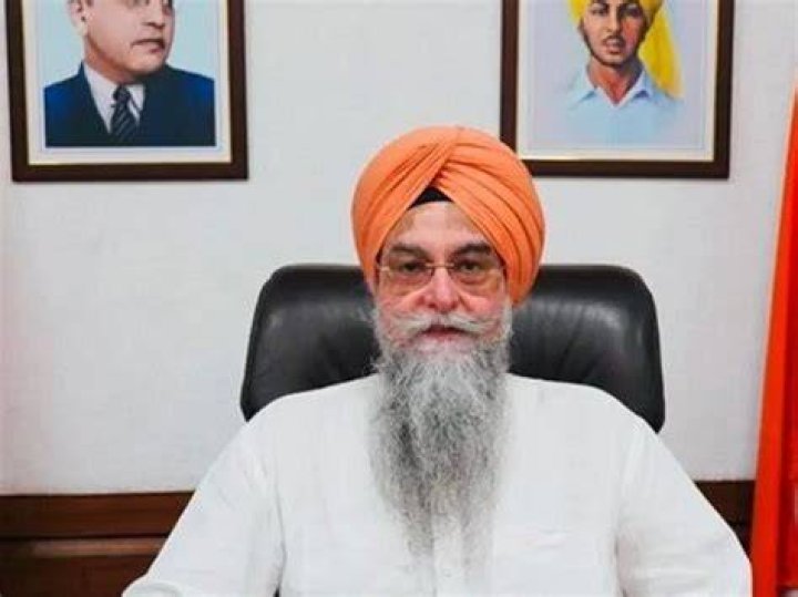 Kultar Singh Sandhwan height