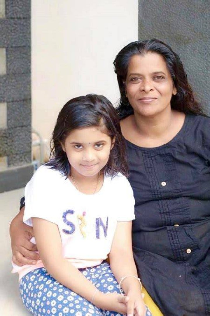 Lakshmi Deeptha mother and daughter
