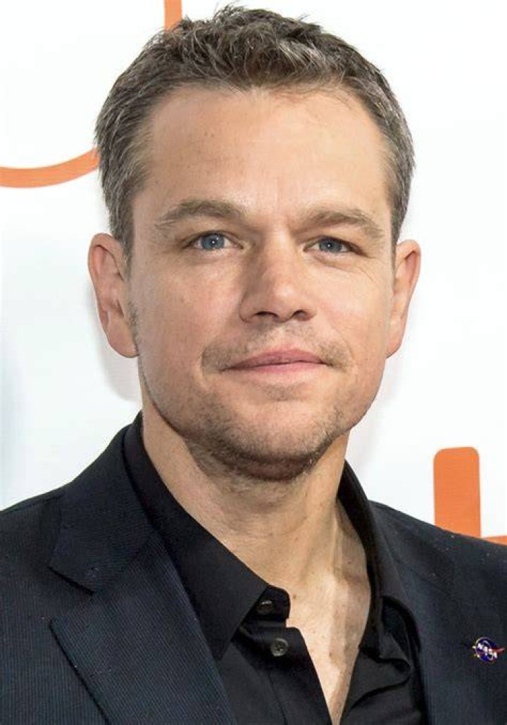 Matt Damon: Wife, net worth, tattoos, smoking & body facts