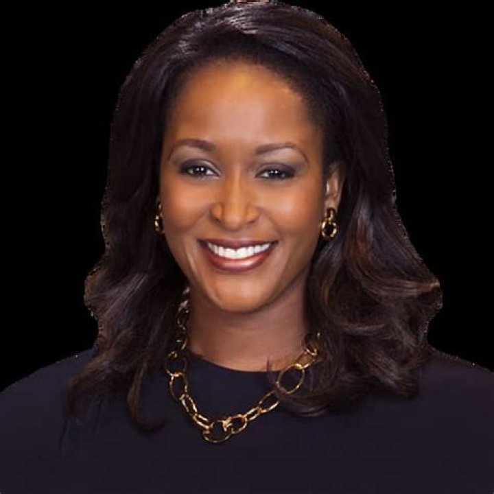 Maureen Umeh Fox 5 Husband, Married, Net Worth, Age, Height, Kids, Bio
