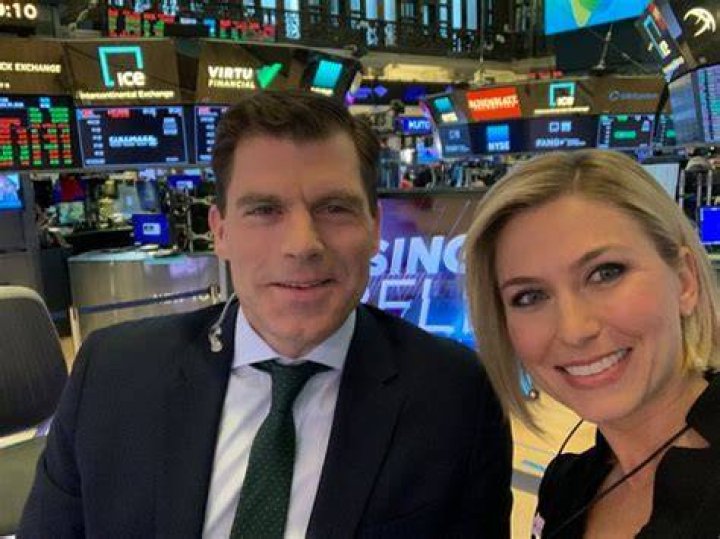Mike Santoli [CNBC] Wikipedia, Age, Wife, Salary, Instagram