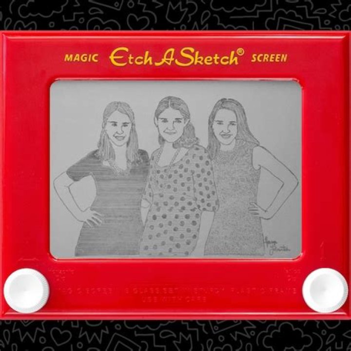Mindblowing Etch-A-Sketch Art