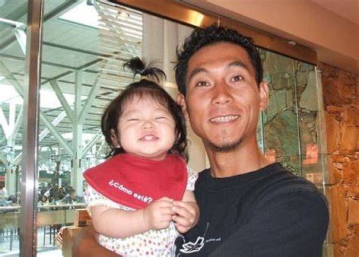 Momona Tamada with her father