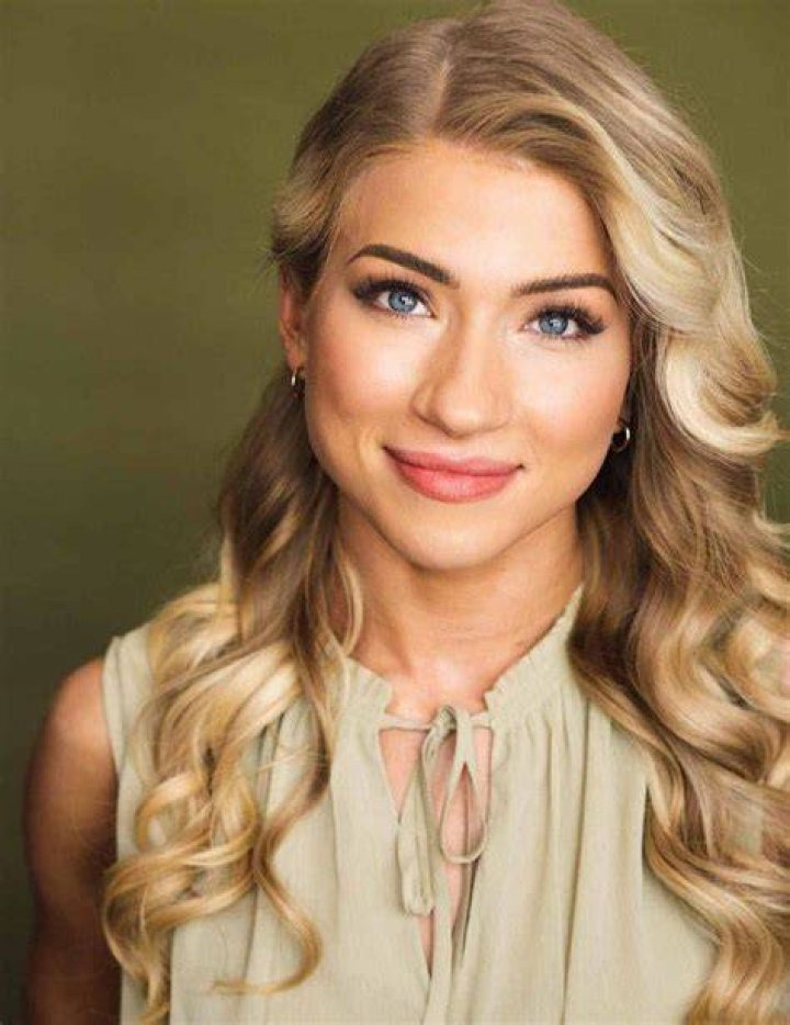 Monica Moore Smith Height, Weight, Net Worth, Age, Wiki, Who, Instagram, Biography
