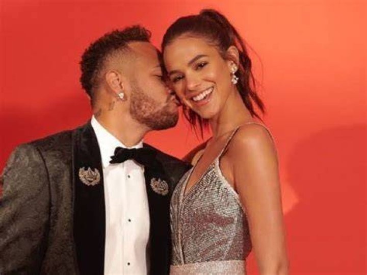 Neymar And Bruna Marquezine Break Up: Did Neymar Cheat On Her?