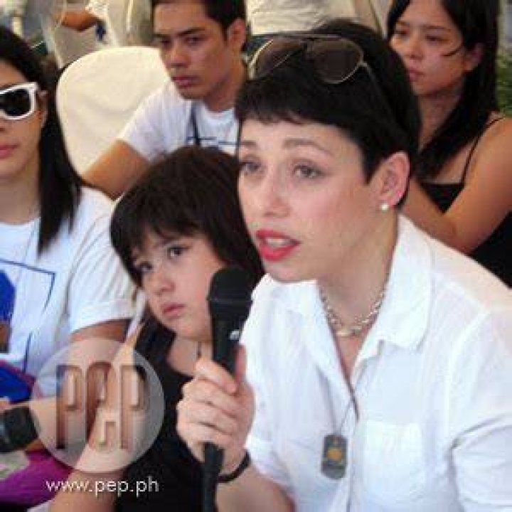 Pia Arroyo with her family