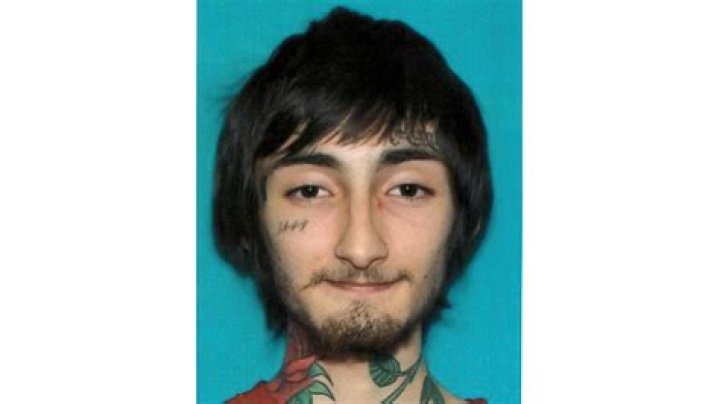 Robert ‘Bobby’ Crimo Wikipedia 22-year-old suspect in parade shooting