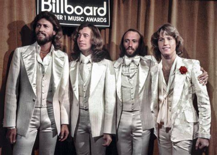 ¿Siguen vivos los Bee Gees? – Celebrity.fm