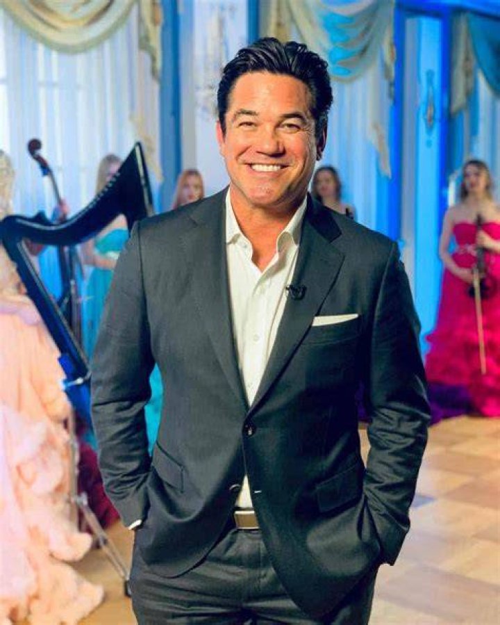 Sim Cain Biography, Age, Height, Wife, Net Worth, Family